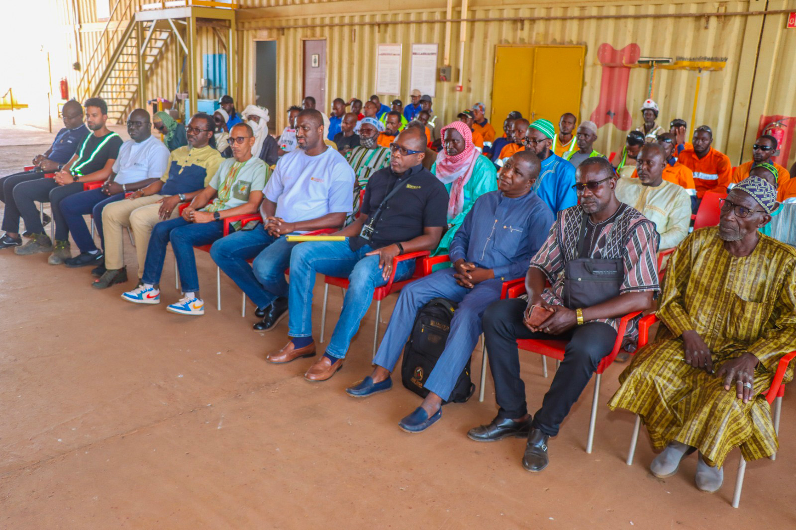 IAMGOLD ESSAKANE SA offre des vivres a 2500 familles vulnérables